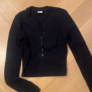 ARITZIA TNA Black Long Sleeve Button-Up Top